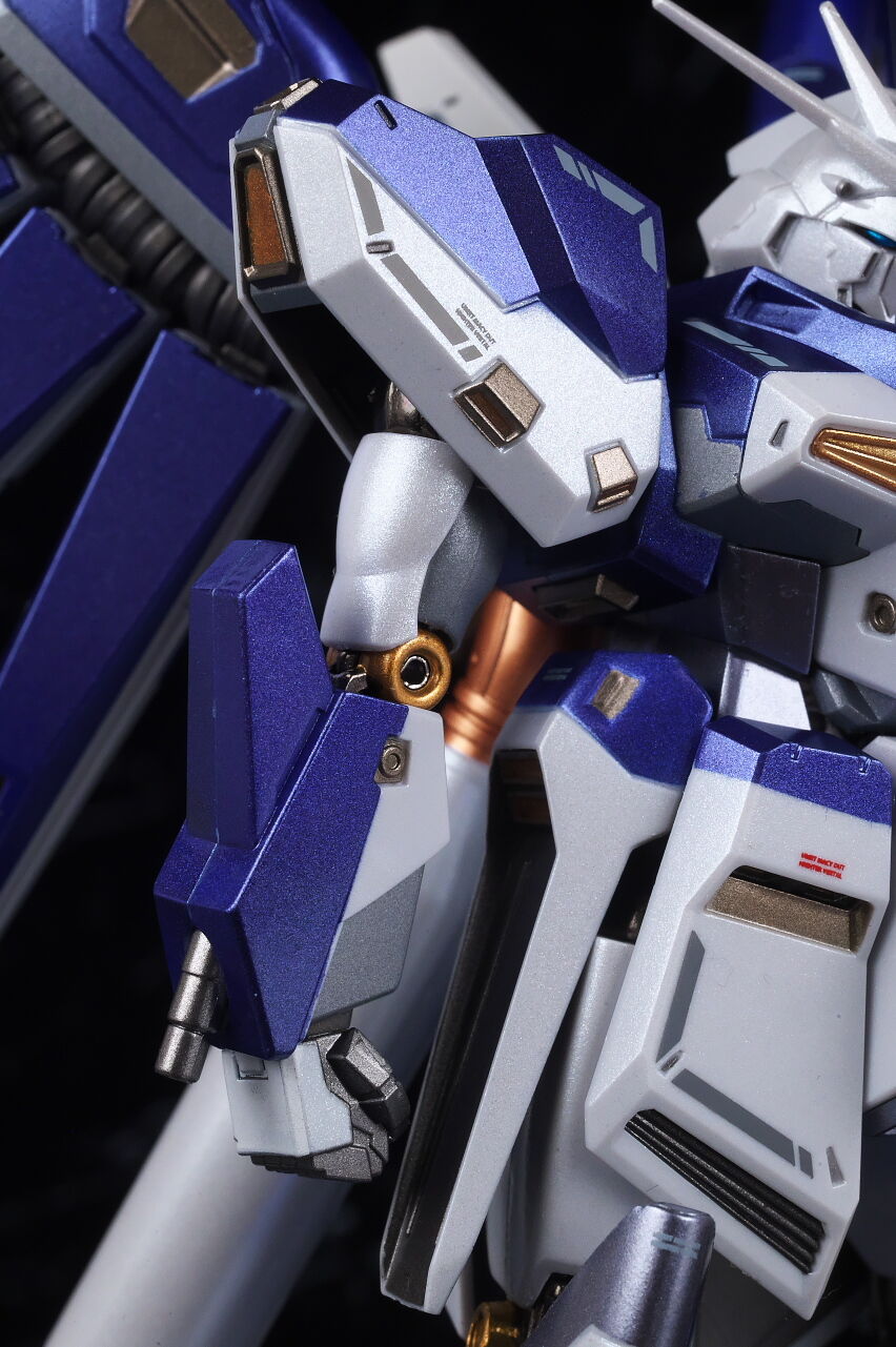 METAL ROBOT魂 Hi-νガンダム ~AMURO's SPECIAL COLOR METAL ROBOT魂 Hi-νガンダム ~AMURO's SPECIAL COLOR
