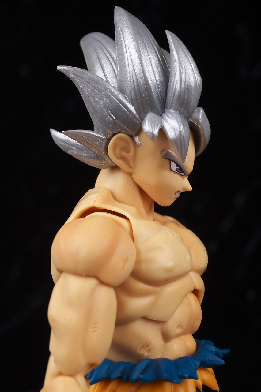 S.H.フィギュアーツ 孫悟空 身勝手の極意-とよたろう Edition S.H.フィギュアーツ 孫悟空 身勝手の極意-とよたろう Edition