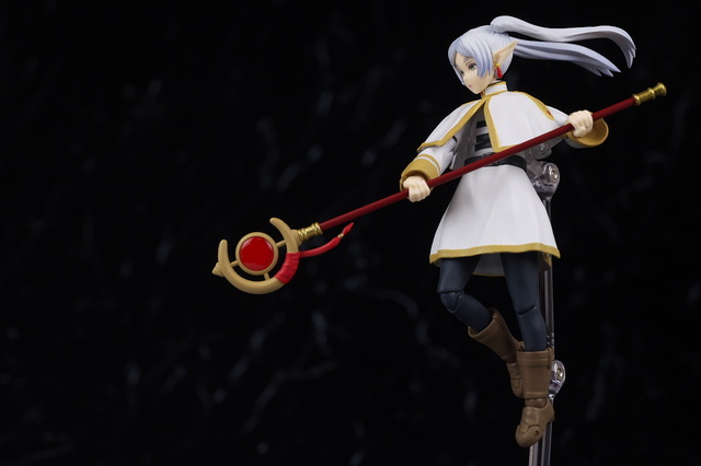 转日站评测 BANDAI 24年5月: S.H.Figuarts <葬送的芙莉莲> 芙莉莲