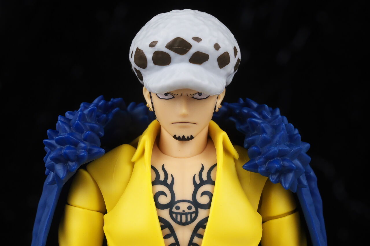 ロー鬼ヶ島 S H フィギュアーツ トラファルガー・ロー -鬼ヶ島討入 
