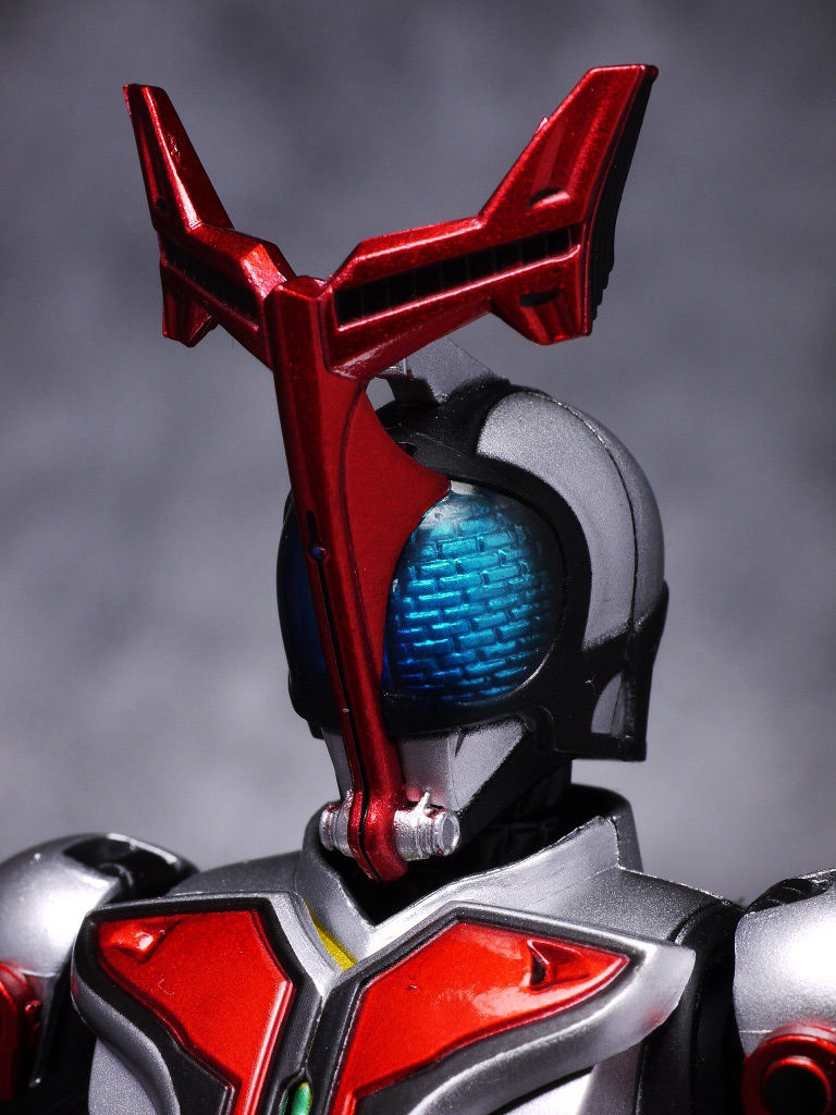 S H フィギュアーツ 仮面ライダーカブト ハイパーフォーム レビュー はっちゃか