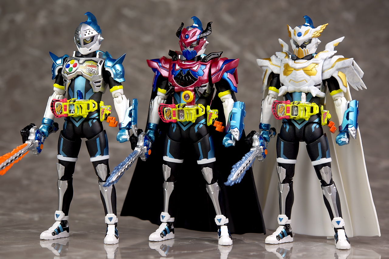 S.H.フィギュアーツ 仮面ライダーブレイブ ファンタジーゲーマー S.H.フィギュアーツ 仮面ライダーブレイブ ファンタジーゲーマー