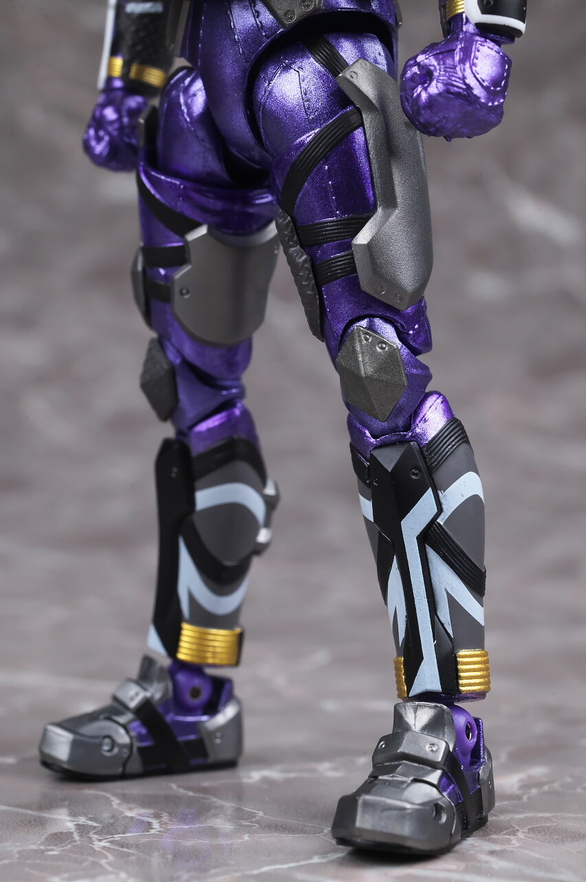 S.H.フィギュアーツ 仮面ライダー滅亡迅雷 レビュー : はっちゃか