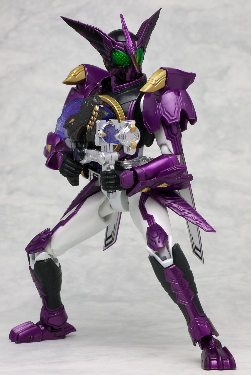S.H.フィギュアーツ 仮面ライダーオーズ プトティラ コンボ