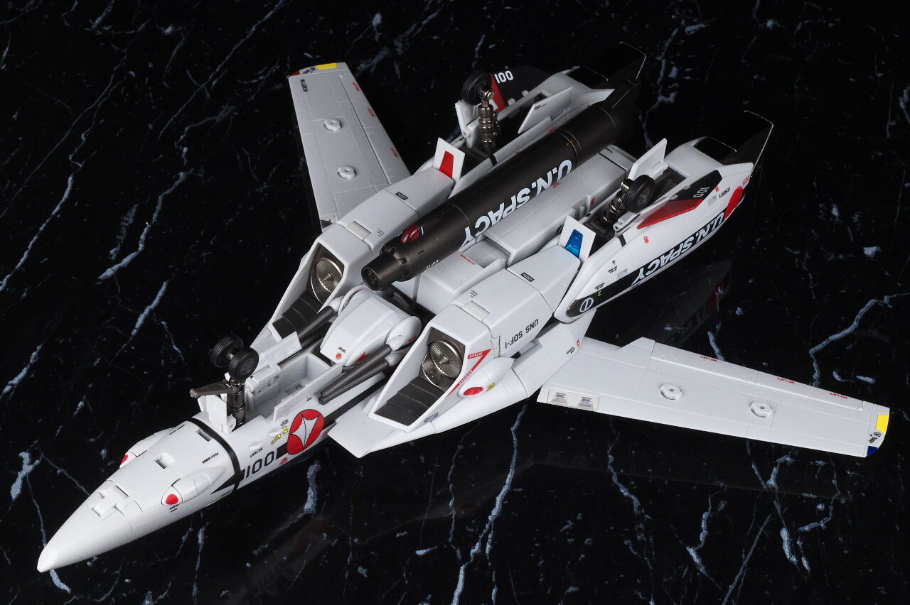 DX超合金 劇場版 VF-1S ストライクバルキリー(一条輝機 DX超合金 劇場版 VF-1S ストライクバルキリー(一条輝機