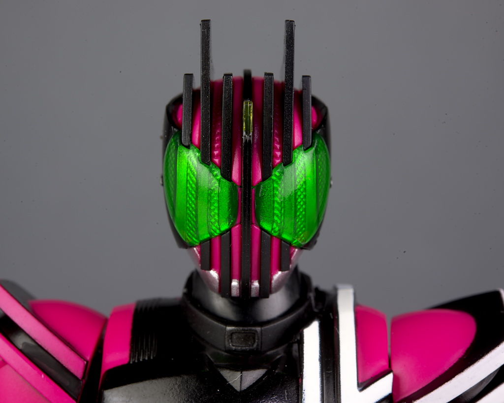 仮面ライダーディケイド真骨頂 S.H.Figuarts（真骨彫製法） 仮面ライダーディケイド 50th