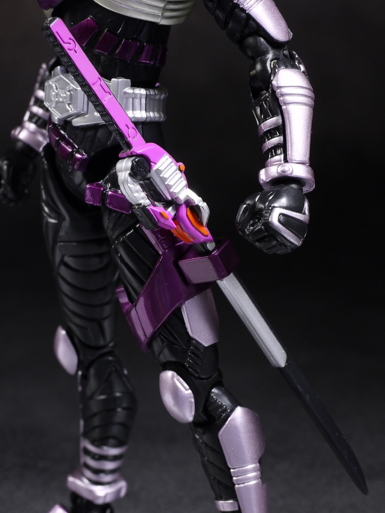 S.H.Figuarts 仮面ライダーサソード | 魂ウェブ