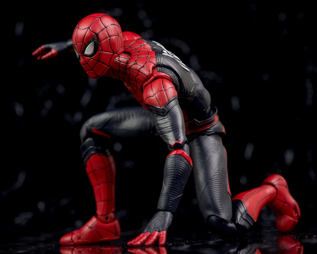 フィギュアーツ  スパイダーマン アップグレードスーツ