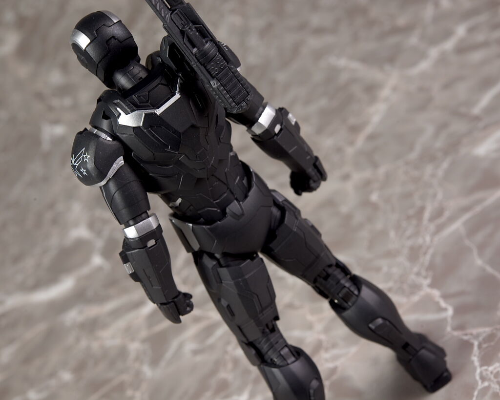 S.H.フィギュアーツ ウォーマシン マーク6 レビュー : はっちゃか