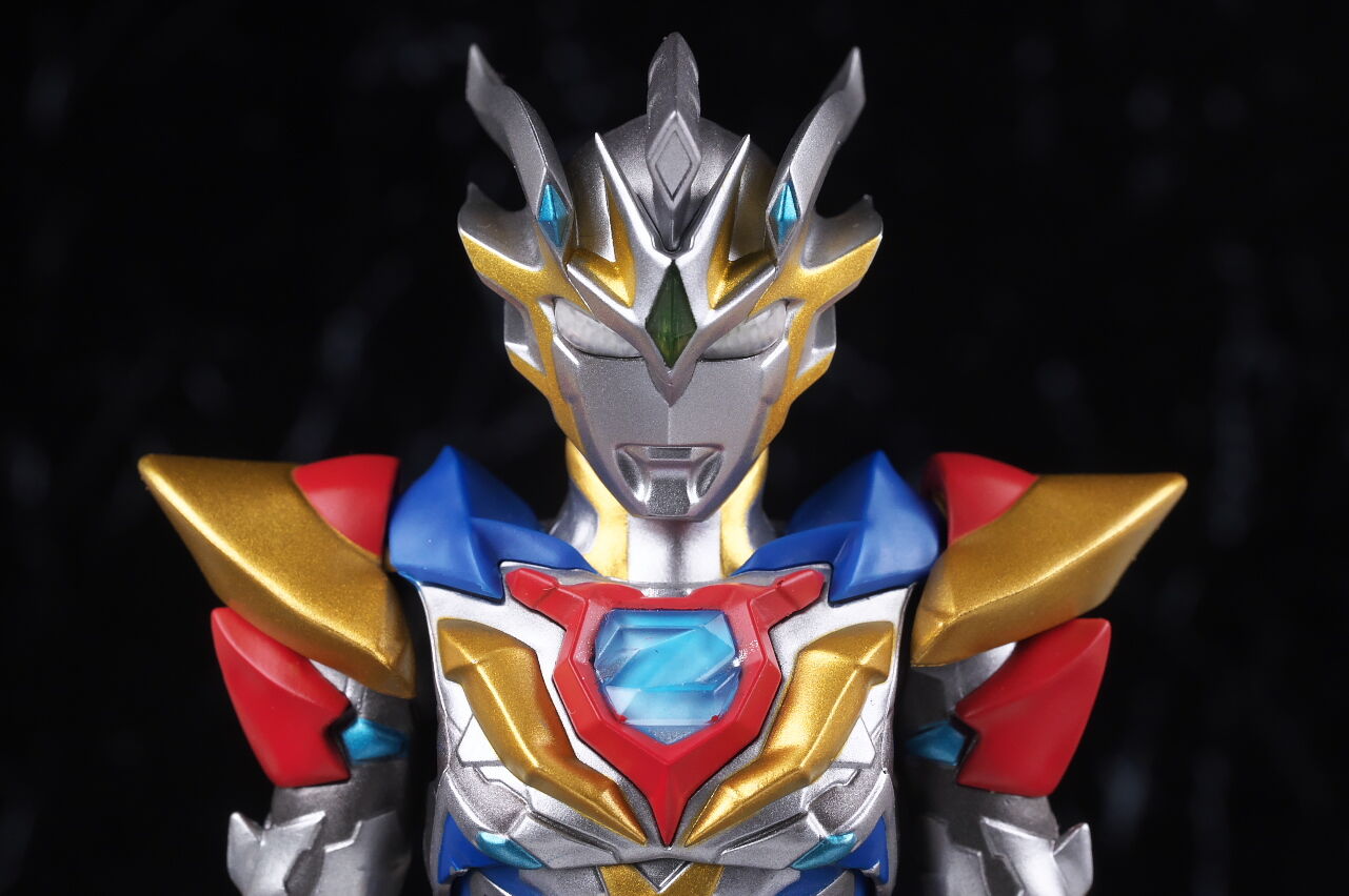 フィギュアーツ ウルトラマンゼット デルタライズクロー Amazon.co.jp: BANDAI SPIRITS(バンダイ スピリッツ) S.H.