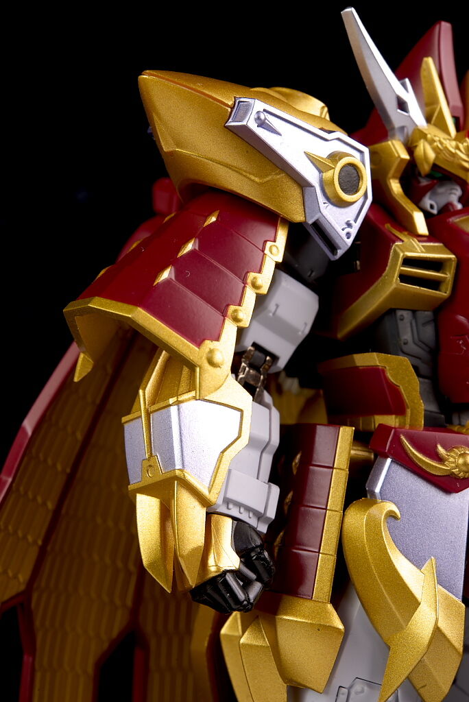 □L ROBOT魂　曹操ガンダム（リアルタイプver.） Amazon.co.jp: METAL ROBOT魂 ＜SIDE MS＞ 曹操ガンダム（リアル