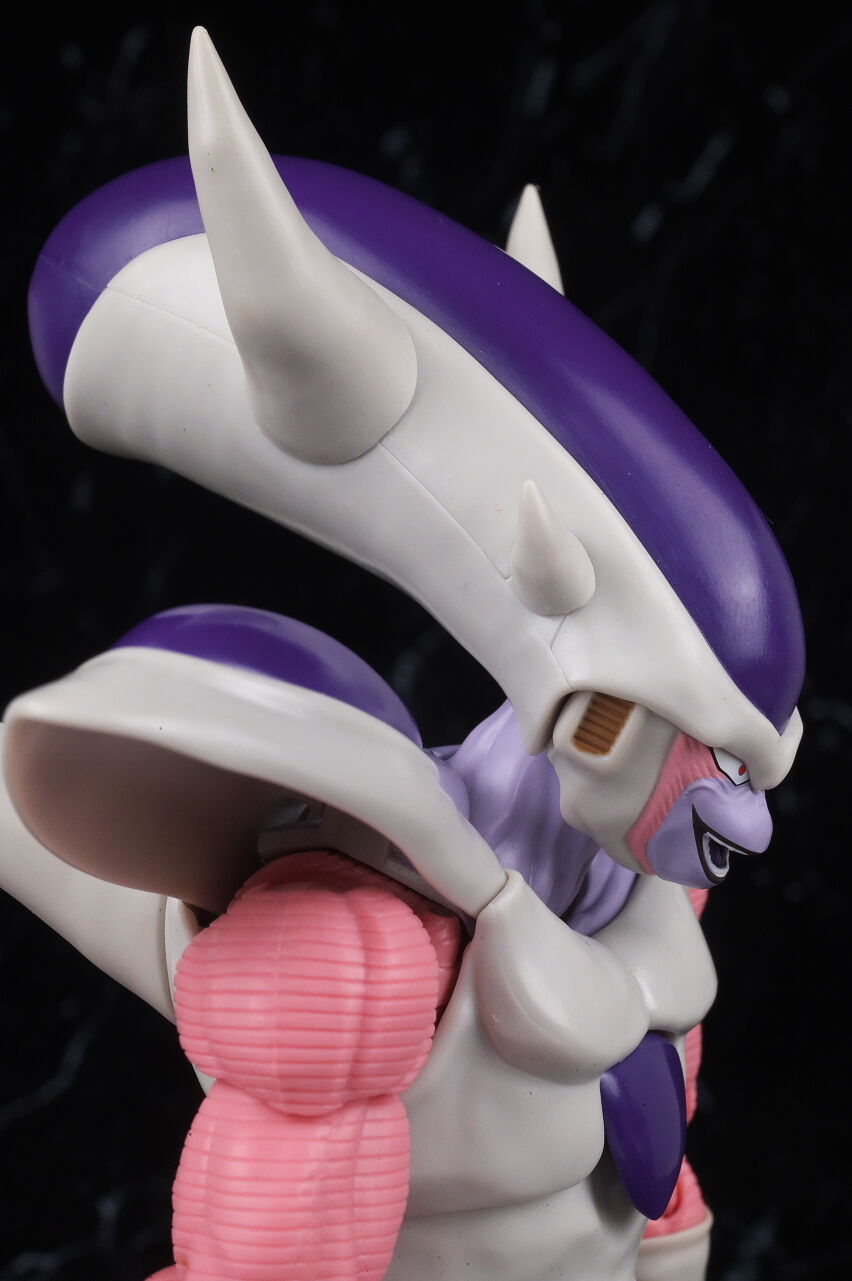 S.H.フィギュアーツ フリーザ 第三形態 レビュー : はっちゃか S.H.フィギュアーツ フリーザ 第三形態 レビュー : はっちゃか