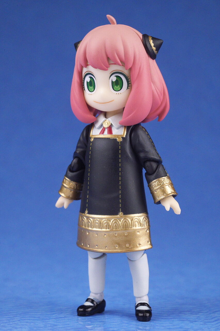 S.H.フィギュアーツ アーニャ・フォージャー -せいふくばーじょん