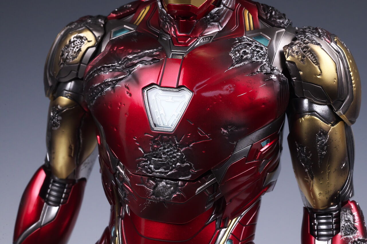 ホットトイズ アイアンマン・マーク85(バトルダメージ版 ホットトイズ アイアンマン・マーク85(バトルダメージ版