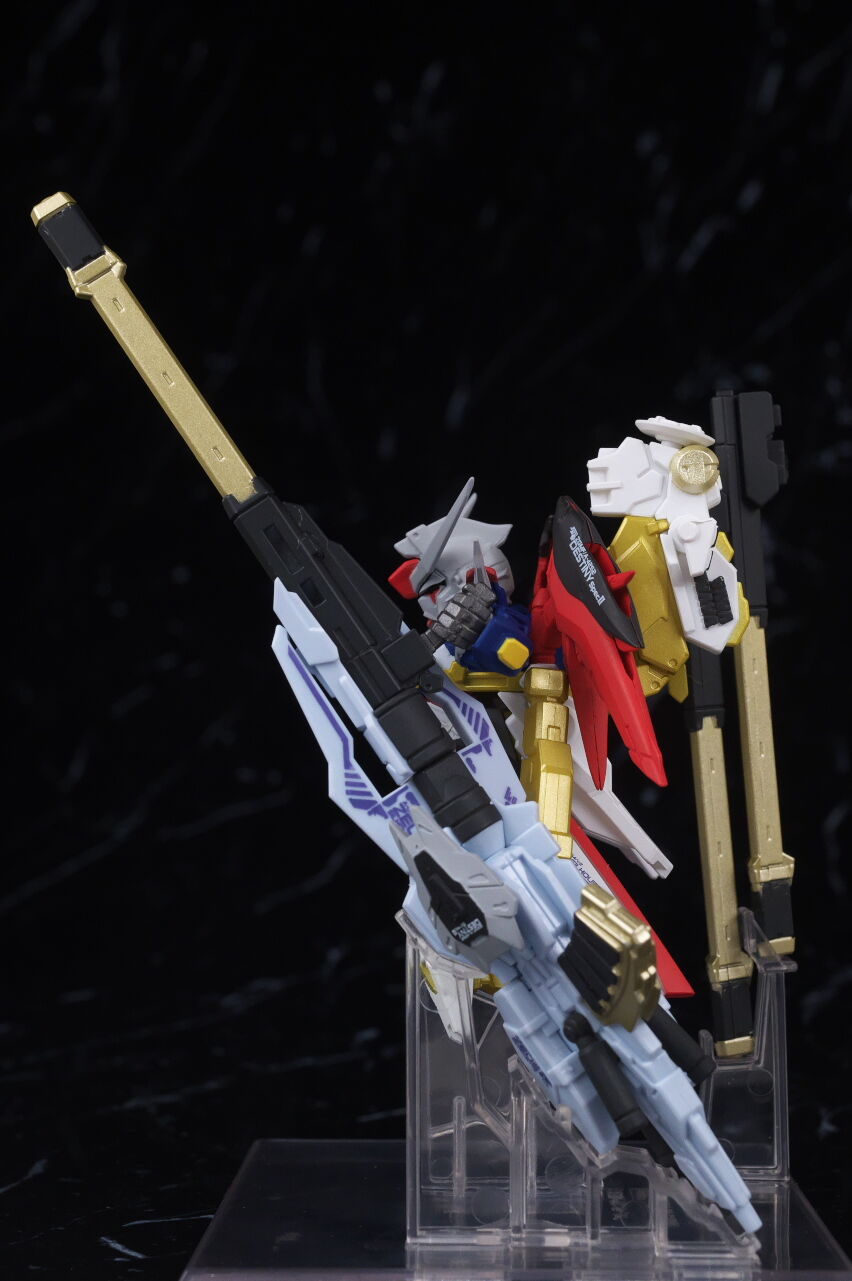 FW GUNDAM CONVERGE デスティニーガンダムSpecII&ゼウスシルエット