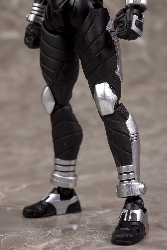 BANDAI - S.H.Figuarts真骨彫 仮面ライダーダークカブト フィギュアーツ Amazon.co.jp: S.H.フィギュアーツ(真骨彫製法) 仮面ライダー