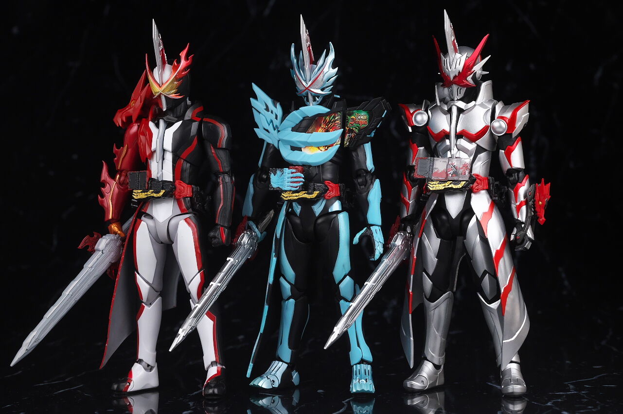 S.H.フィギュアーツ 仮面ライダーセイバー プリミティブドラゴン