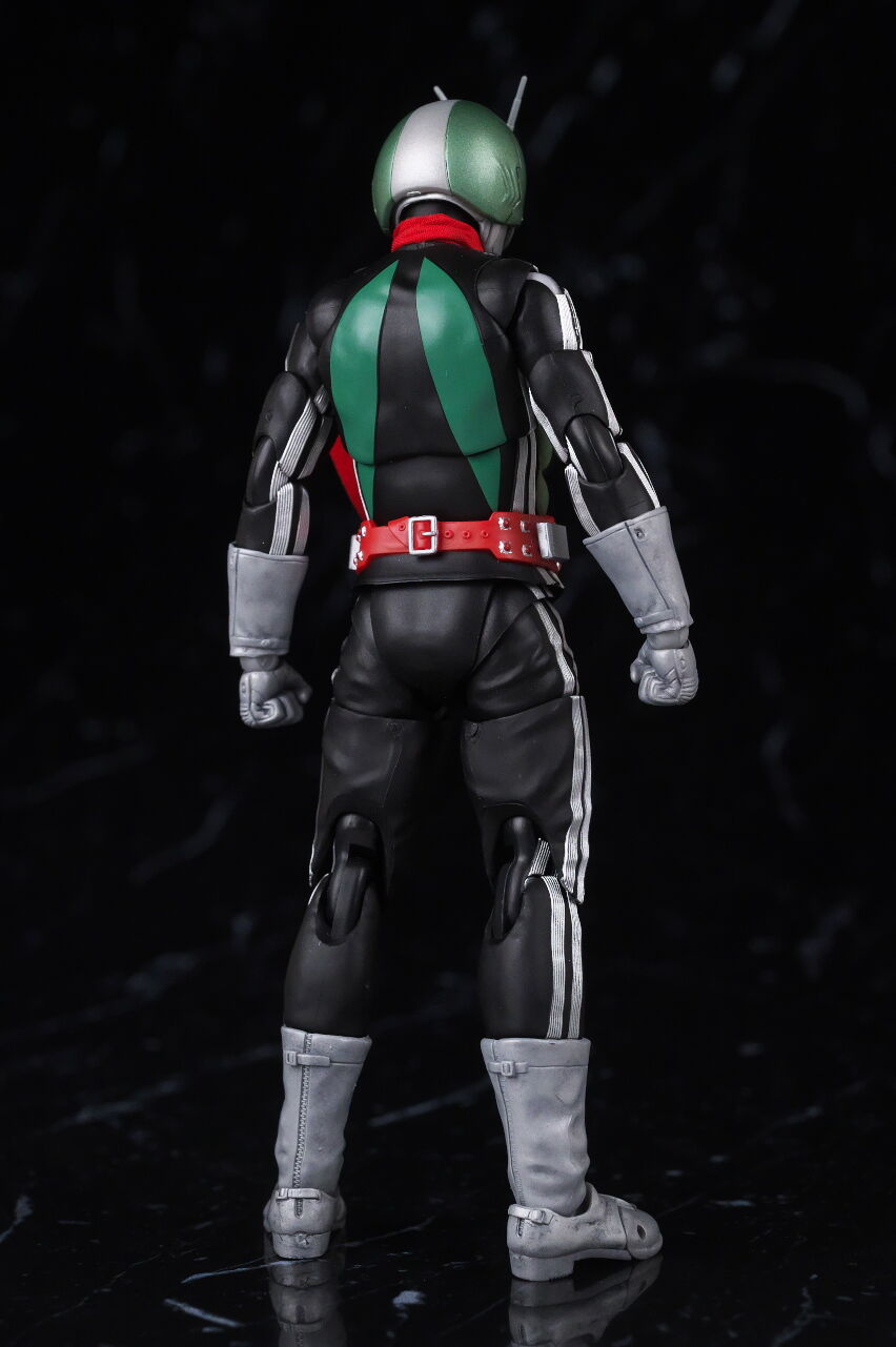 S.H.フィギュアーツ(真骨彫製法) 仮面ライダー新1号 栄光の昭和