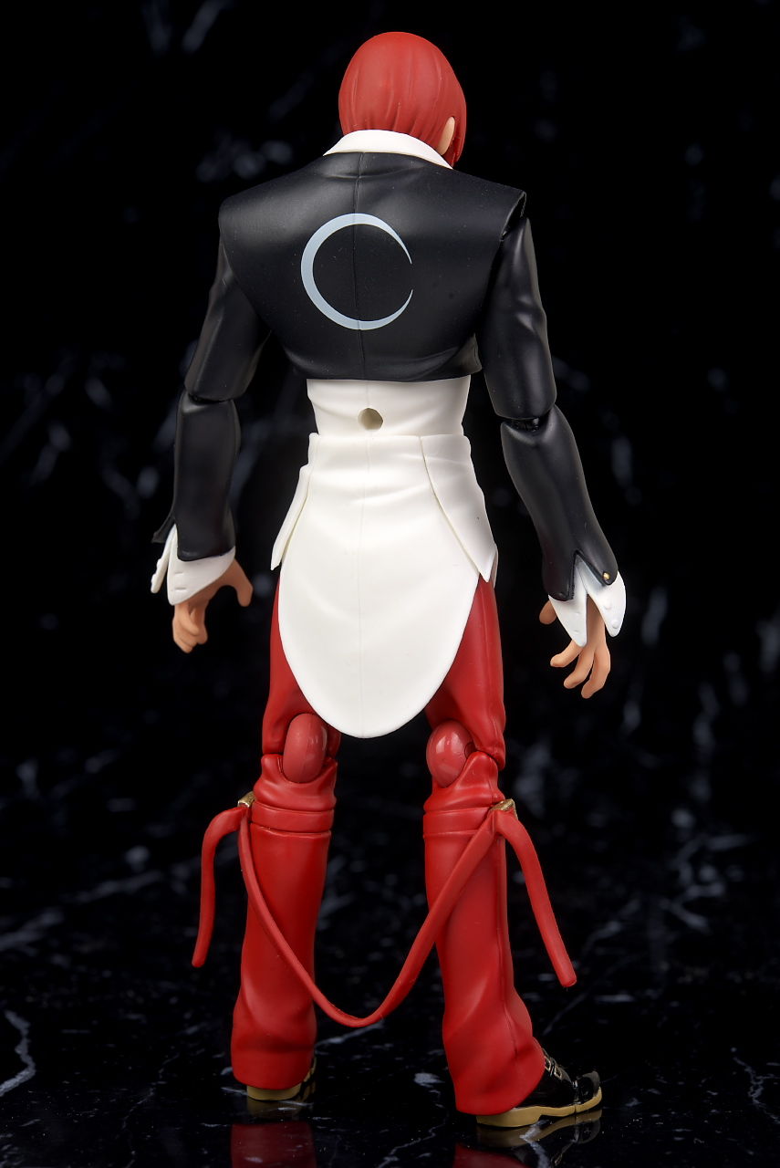 figma KOF 草薙京、八神庵 草薙京と八神庵。宿命のライバルがfigmaで対決！ - GAME Watch