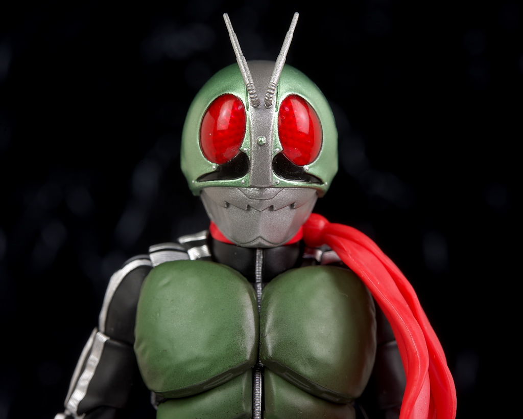 S.H.フィギュアーツ (真骨彫製法) 仮面ライダー新1号 レビュー