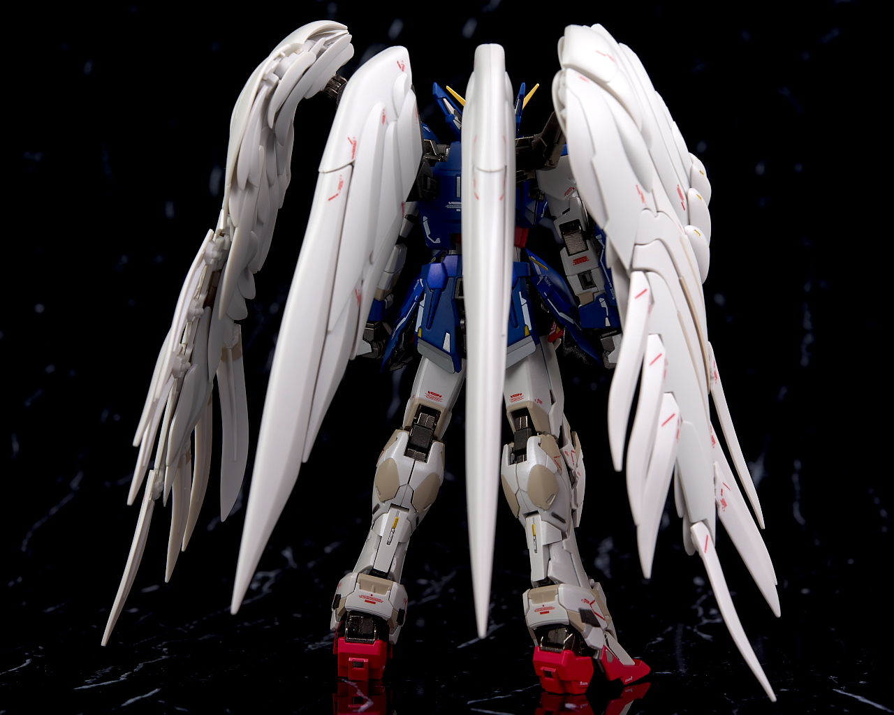 GUNDAM FIX FIGURATION METAL COMPOSITE ウイングガンダムゼロEW版