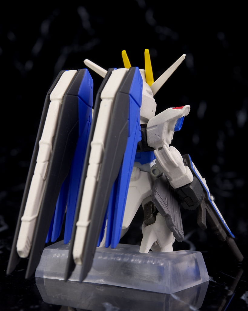 Amazon | FW GUNDAM CONVERGE SP07 フリーダム&プロヴィデンス(2
