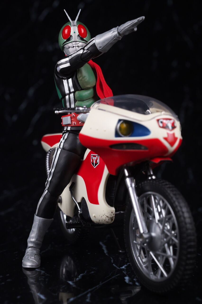 S.H.フィギュアーツ 新サイクロン号(仮面ライダー) 栄光の昭和ライダーエディション レビュー : はっちゃか