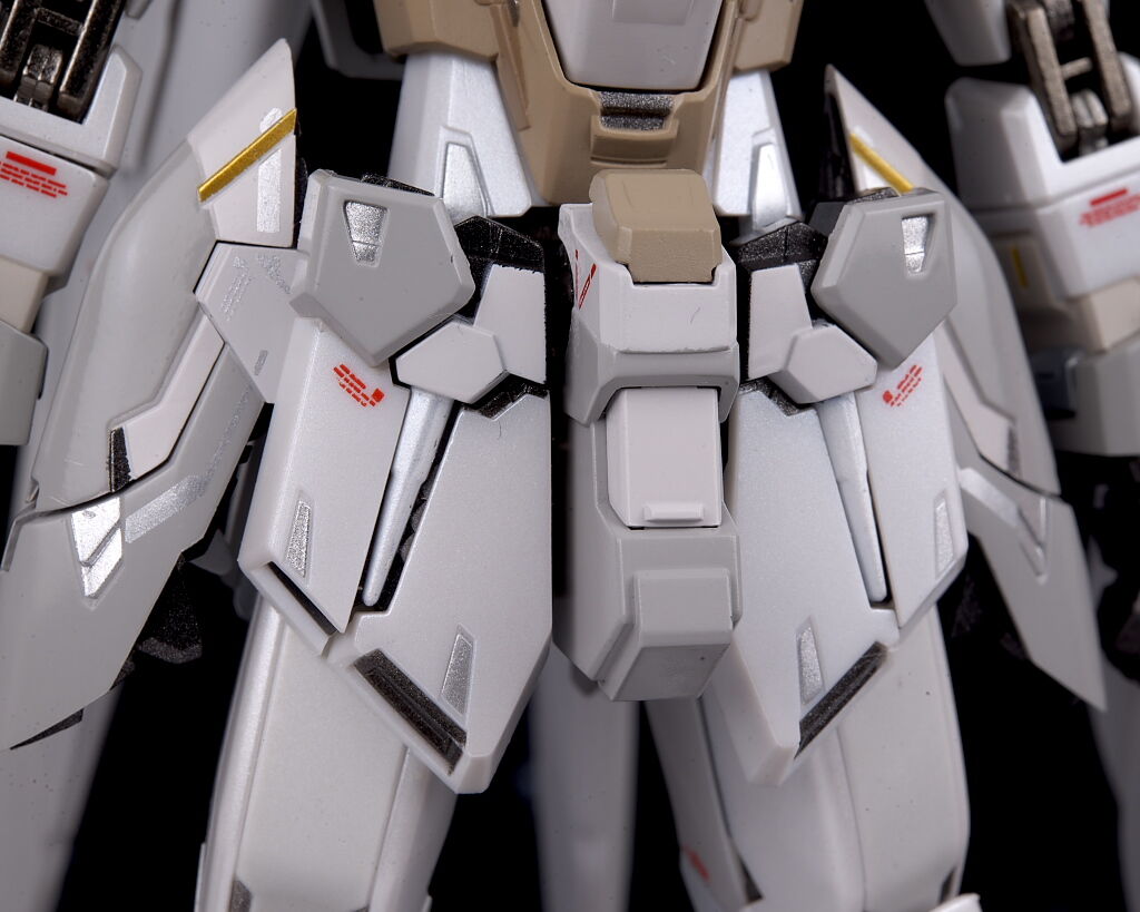 ウイングガンダムスノーホワイトプレリュード　メタルコンポジット Amazon | BANDAI GUNDAM FIX FIGURATION METAL COMPOSITE