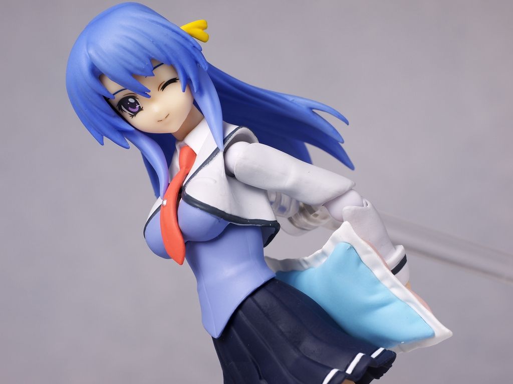Amazon.co.jp: figma se・きらら 志津野泉 制服ver. : ホビー