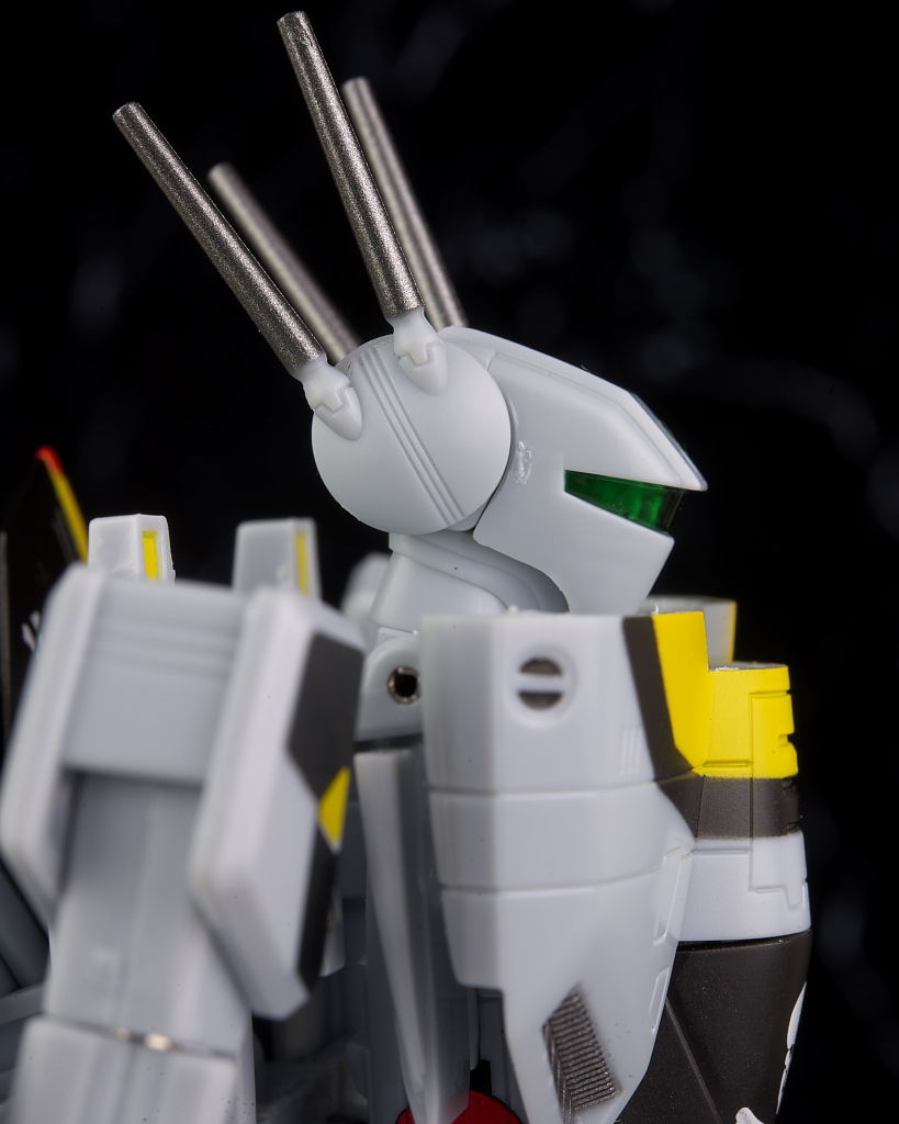 HI-METAL R VF-1S ストライクバルキリー（ロイ・フォッカー