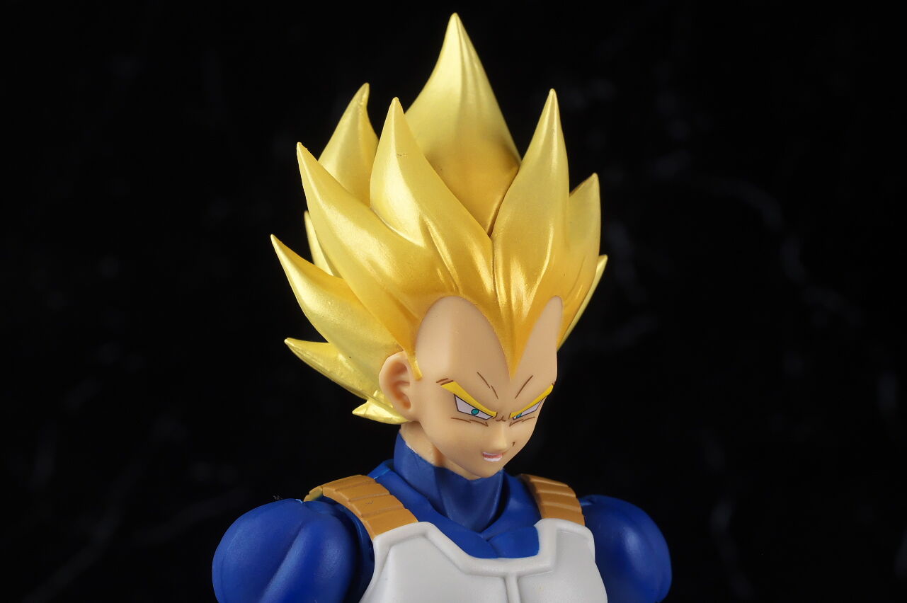 S.H.フィギュアーツ スーパーサイヤ人ベジータ-目覚めるスーパー S.H.フィギュアーツ スーパーサイヤ人ベジータ-目覚めるスーパー