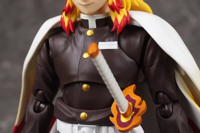 转日站评测 BANDAI 25年6月: S.H.Figuarts <鬼灭之刃> 炼狱杏寿郎