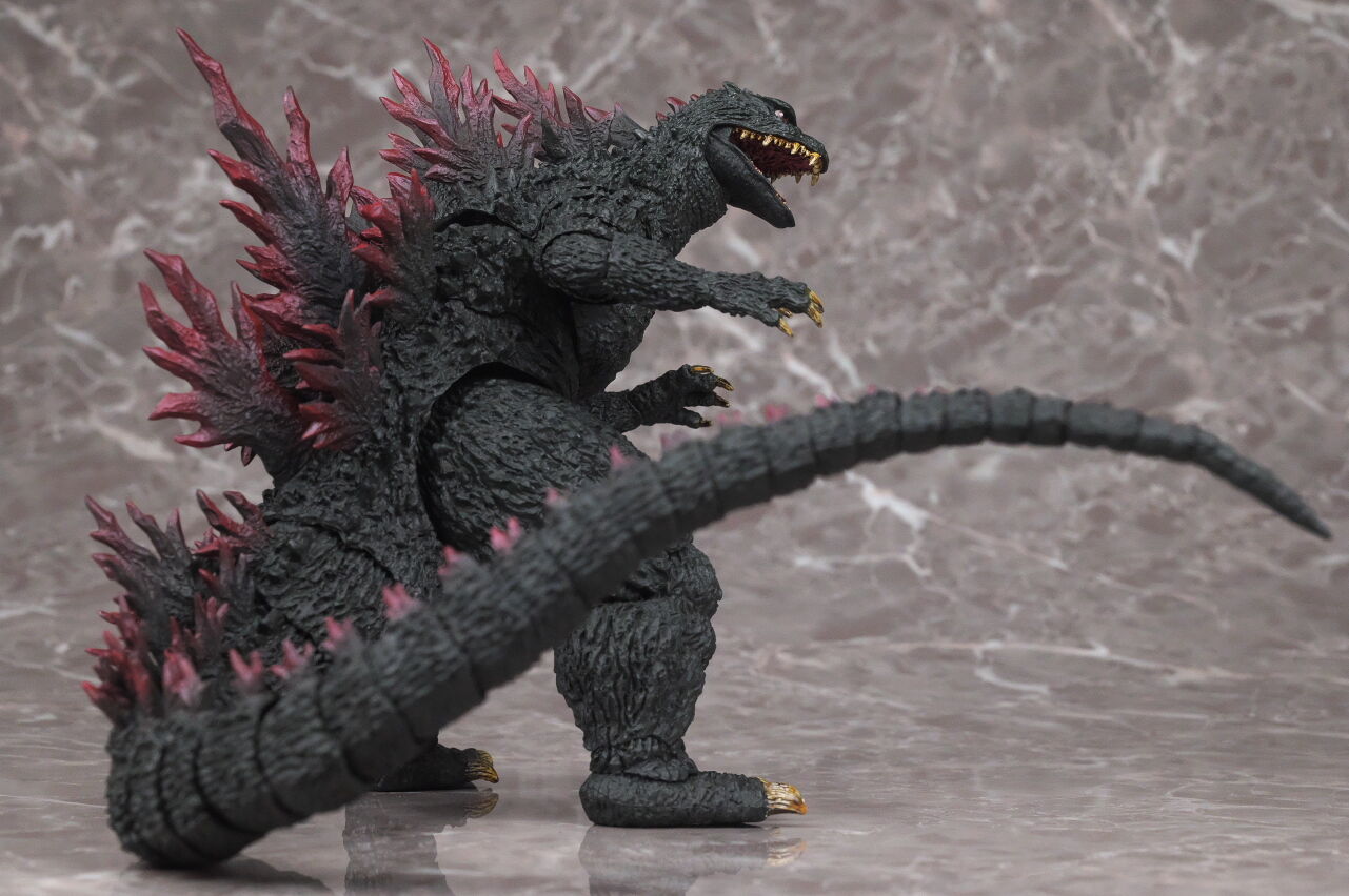 【☆短期出品！早い者勝ち！】モンスターアーツ　ゴジラ2000 Amazon.co.jp: TAMASHII NATIONS S.H.モンスターアーツ ゴジラ