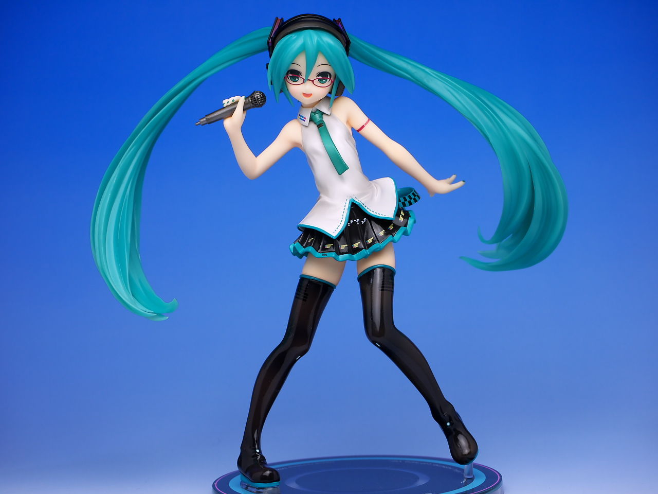 初音ミク Lat式 Ver. 1/6スケールフィギュア - メルカリ