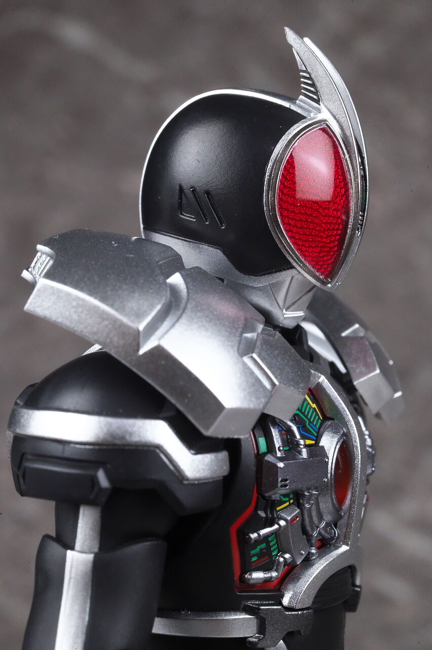 S.H.フィギュアーツ (真骨彫製法) 仮面ライダーファイズ S.H.フィギュアーツ (真骨彫製法) 仮面ライダーファイズ