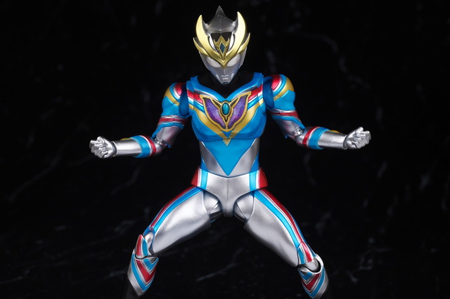 S.H.フィギュアーツ ウルトラマンデッカー ダイナミックタイプ