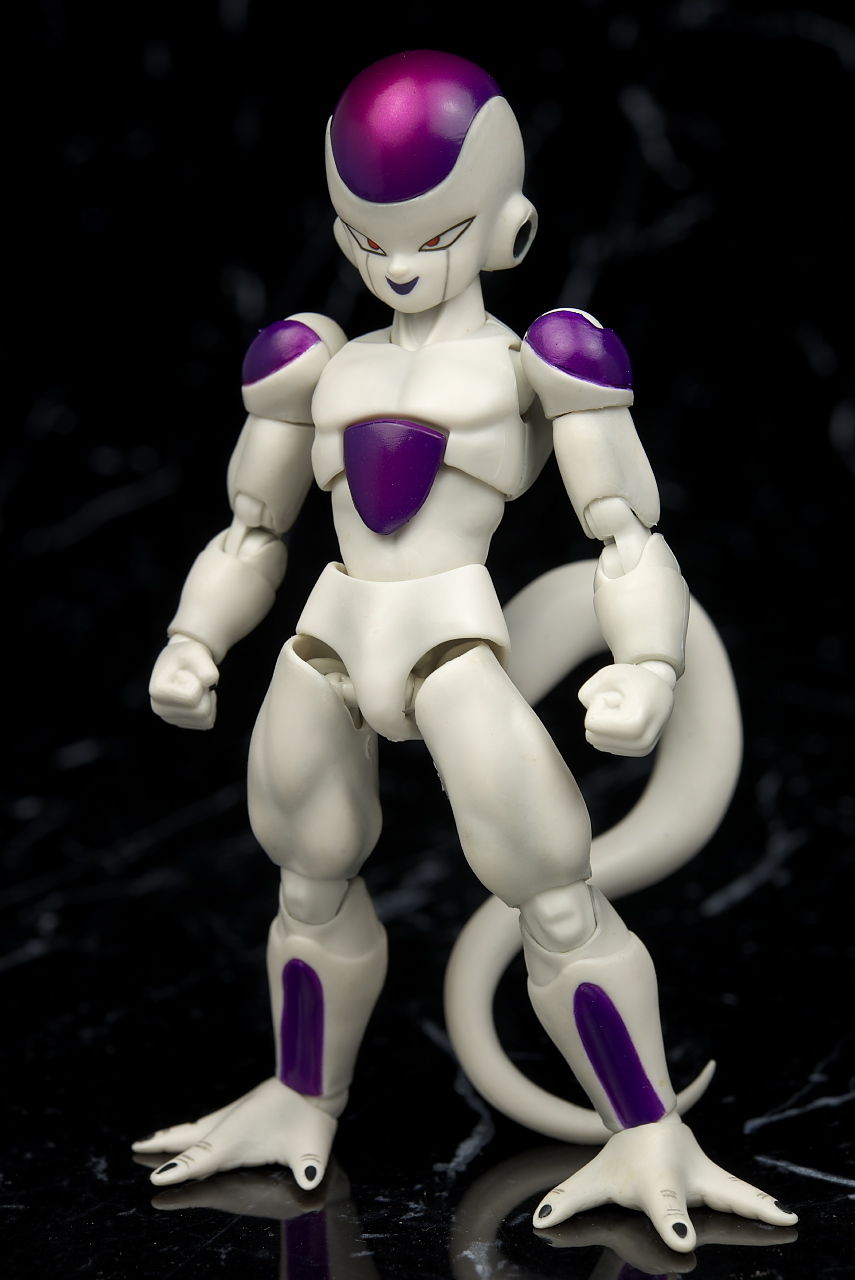 FIG]魂ウェブ商店限定 S.H.Figuarts(フィギュアーツ) ゴールデン