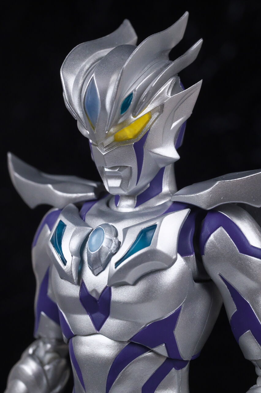 S.H.フィギュアーツ ウルトラマンゼロ ビヨンド（ウルトラマン