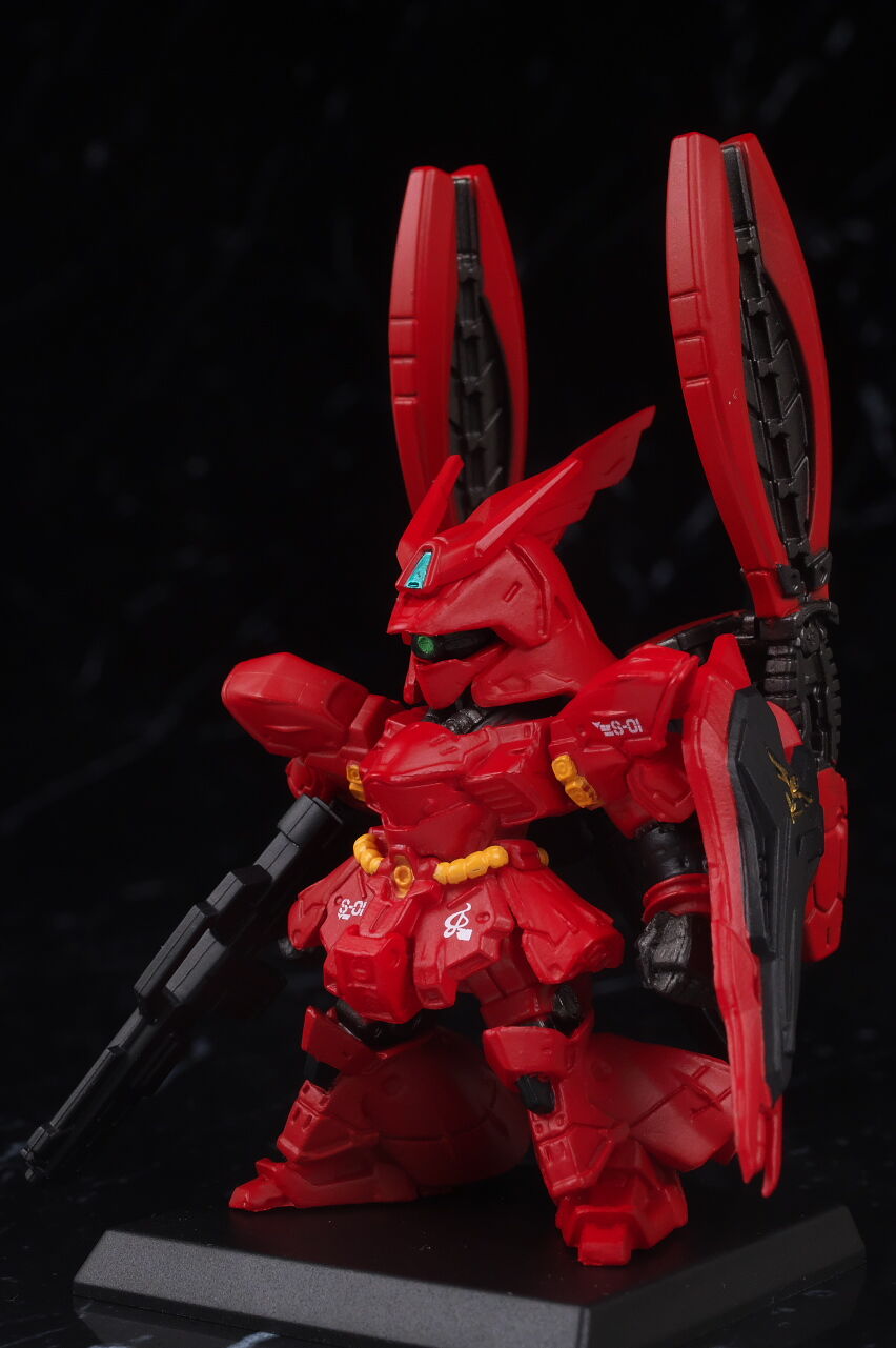 ガンダム CONVERGE CORE νガンダム&サザビー メタリックVer. Amazon.com: FW GUNDAM CONVERGE：CORE ニューガンダム