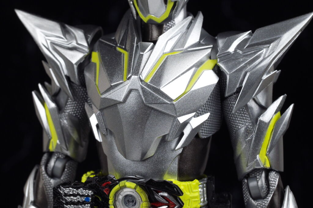S H フィギュアーツ 仮面ライダーゼロワン メタルクラスタホッパー レビュー はっちゃか