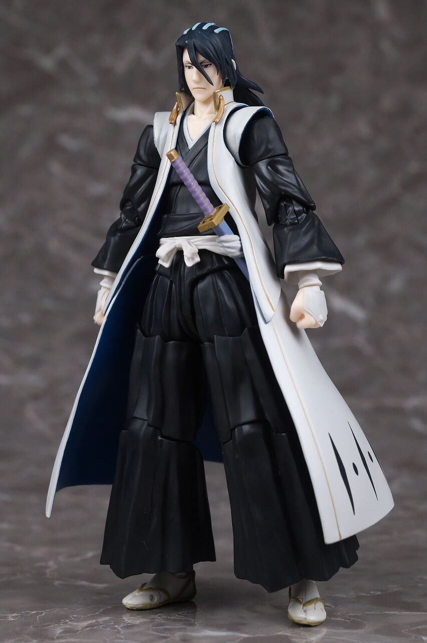 S.H.フィギュアーツ 朽木白哉 レビュー : はっちゃか S.H.フィギュアーツ 朽木白哉 レビュー : はっちゃか