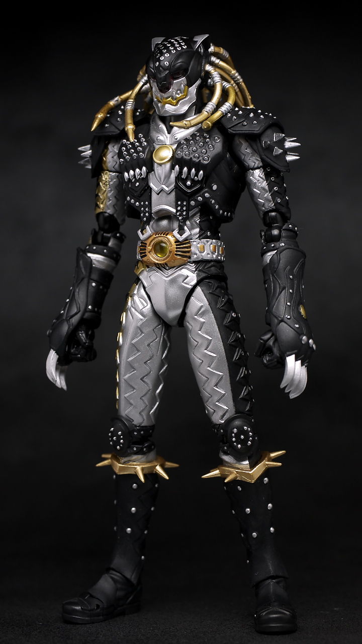 S.H.Figuarts ウヴァ カザリ ガメル アンクロスト S.H.Figuarts ウヴァ カザリ ガメル アンクロスト S.H.Figuarts ガメル