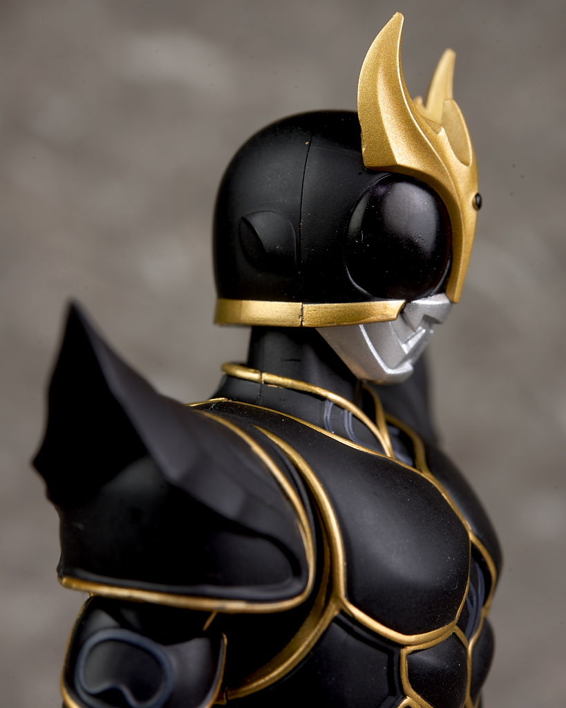 S.H.フィギュアーツ (真骨彫製法) 仮面ライダークウガ S.H.フィギュアーツ (真骨彫製法) 仮面ライダークウガ