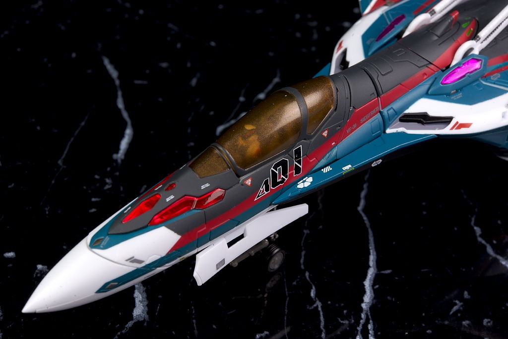 DX超合金 VF-31Sジークフリード(アラド・メルダース機) レビュー DX超合金 VF-31Sジークフリード(アラド・メルダース機) レビュー