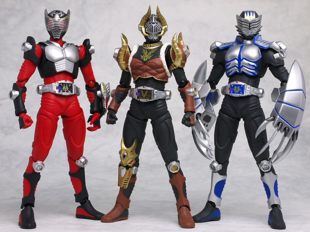 figma 仮面ライダースピアー 全高:約140mm 可動フィギュア Amazon.co.jp: figma 仮面ライダースピアー : ホビー