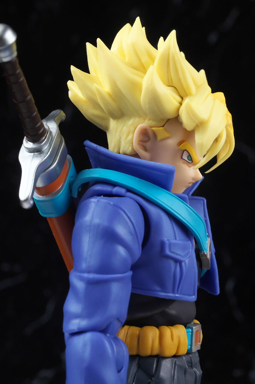 S.H.フィギュアーツ スーパーサイヤ人トランクス-未来から来た少年
