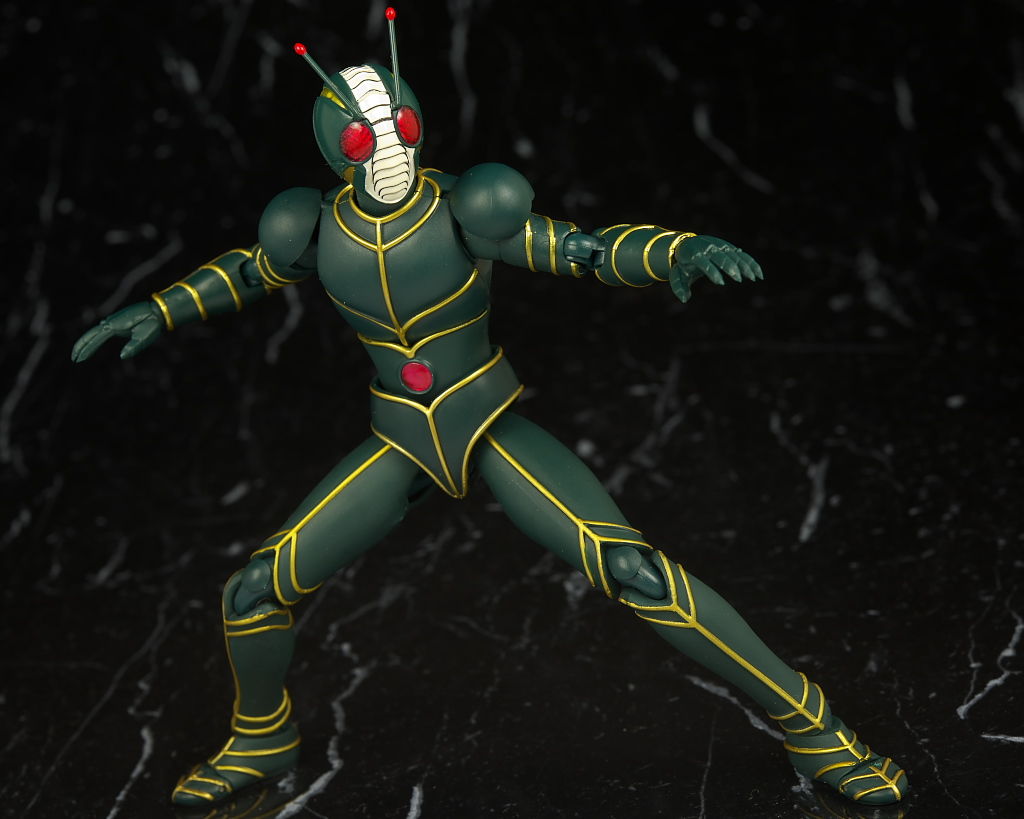 新品本物 S.H.フィギュアーツ 仮面ライダーZO はっちゃか : レビュー 特撮