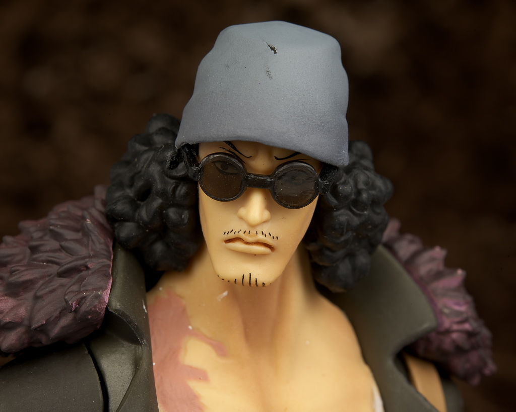 青キジフィギュア　FILM Z Amazon | バンダイ(BANDAI) フィギュアーツZERO “青雉”クザン