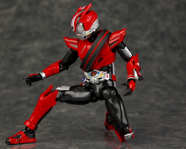フィギュアーツ ドライブ レビュー