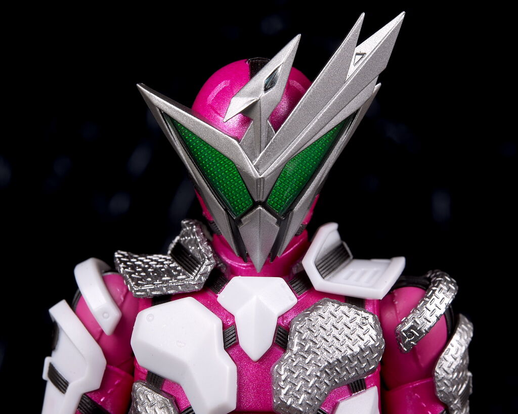 BANDAI - フィギュアーツ　仮面ライダー迅　フライングファルコン Amazon.co.jp: S.H.フィギュアーツ 仮面ライダーゼロワン 仮面